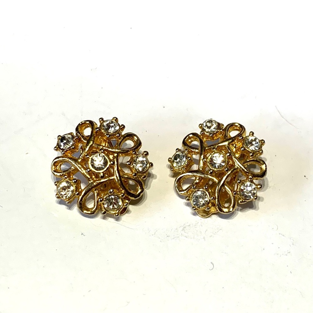 💝Vintage Sparkly Clip On Earrings Retro